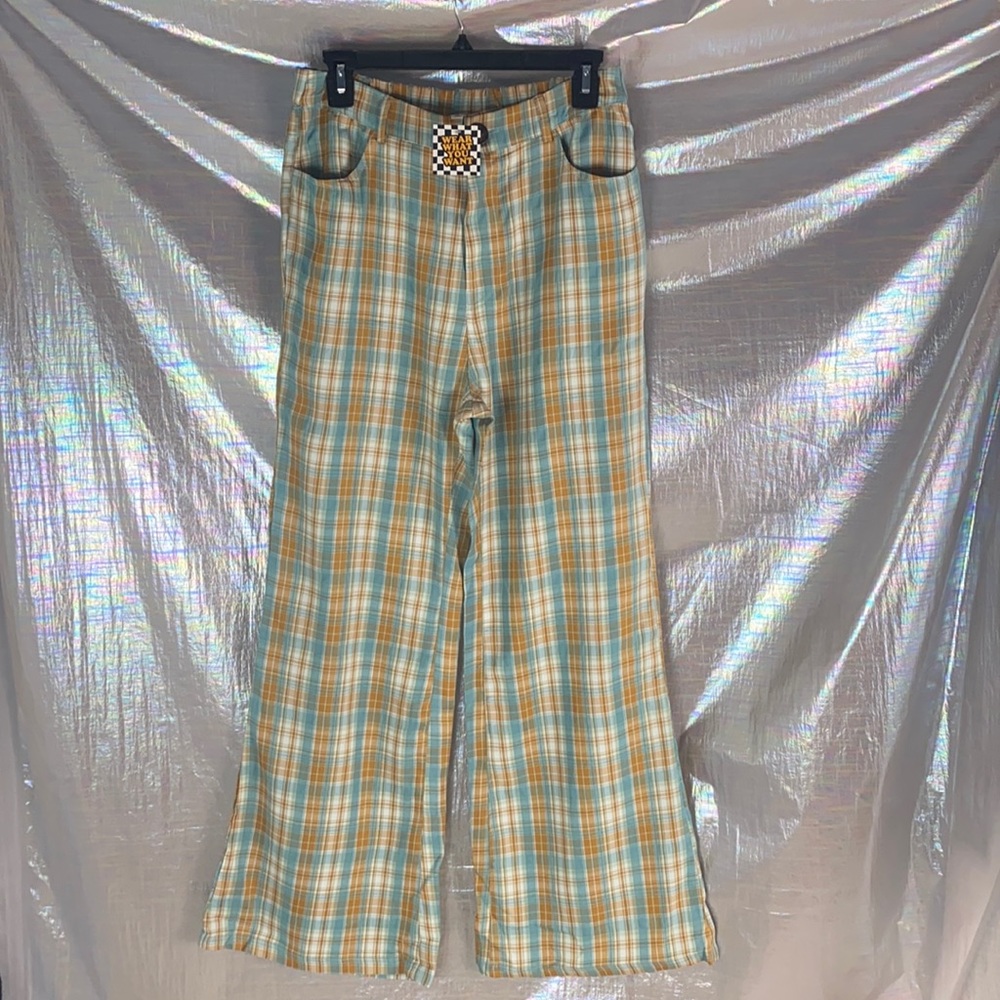 LISTICLE Plaid Button-Up Elastic Back Bell Pants
